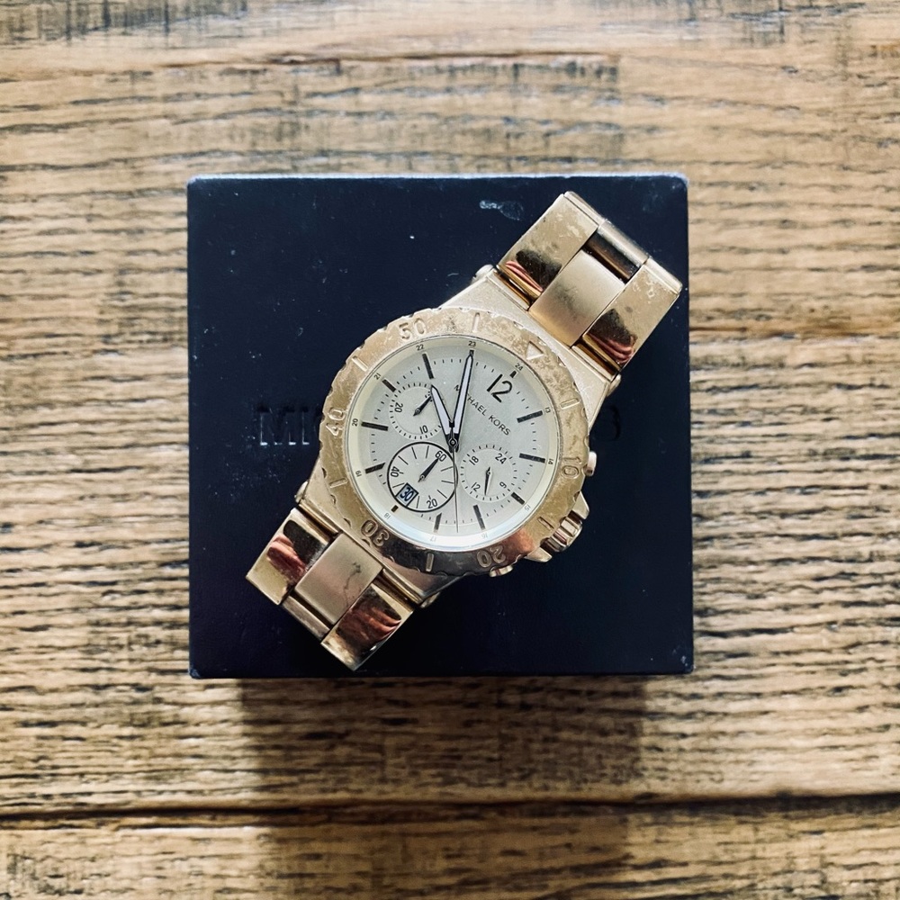 Women’s Michael Kors Watch Gold